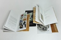 <a href="https://www.museenkoeln.de/kunst-und-museumsbibliothek/default.aspx?s=8587" target="_blank">Anna Helm, Halle</a>